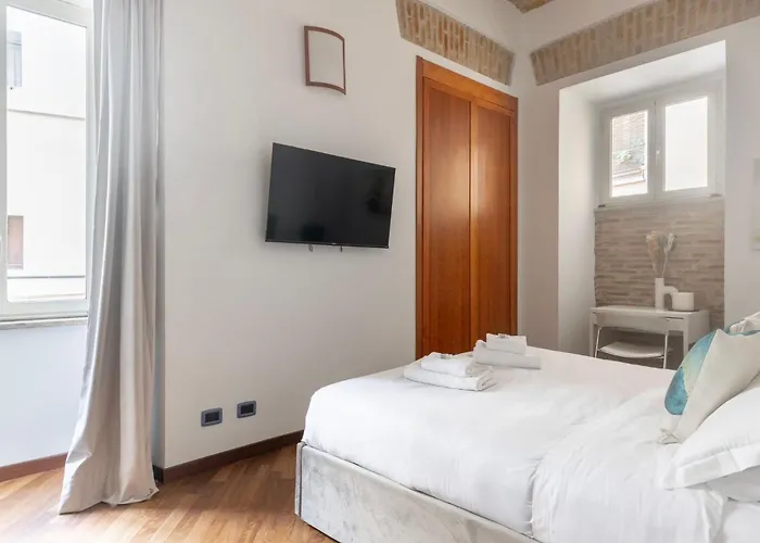 Colosseum Superior Bylzluxuryproperties Roma