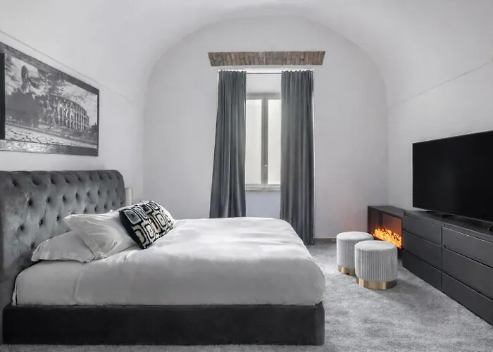 Colosseum Superior Bylzluxuryproperties Roma